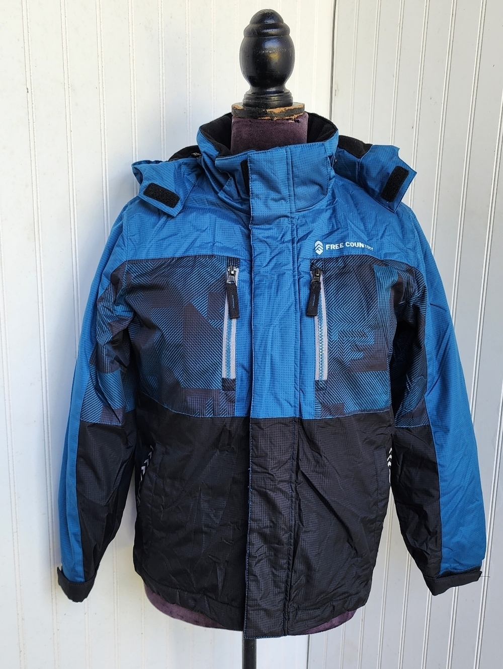 Free Country Electric Blue Black Zip Winter Coat Boy's Kids Hood M (10/12)